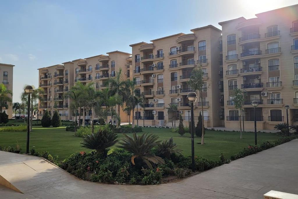 Apartment Rehab Fancy With Garden View - New Cairo
